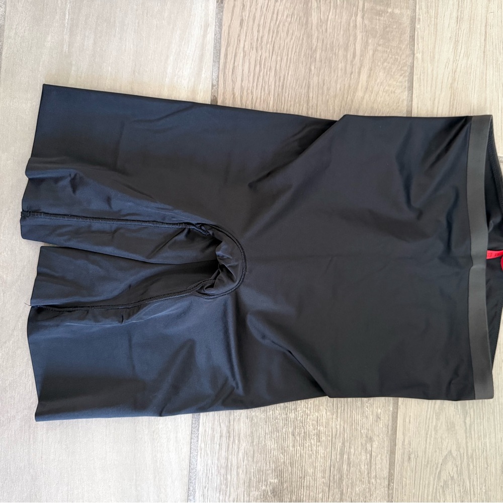Spanx bike shorts sz medium undergarments